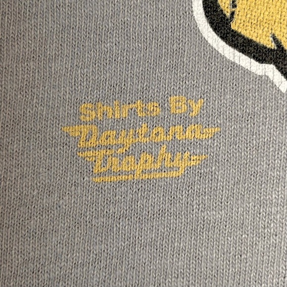 Y2K Daytona Turkey Run Graphic T-Shirt Women Small Short Sleeve 100% Cotton Gray - Picture 3 of 11